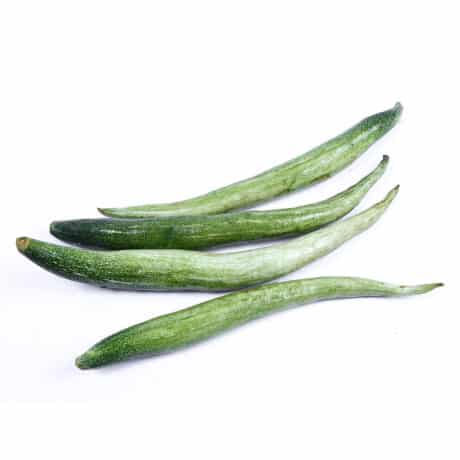 Snake gourd 450-500 grams